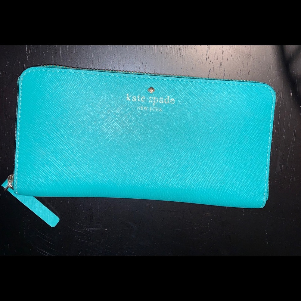 kate space zip wallet